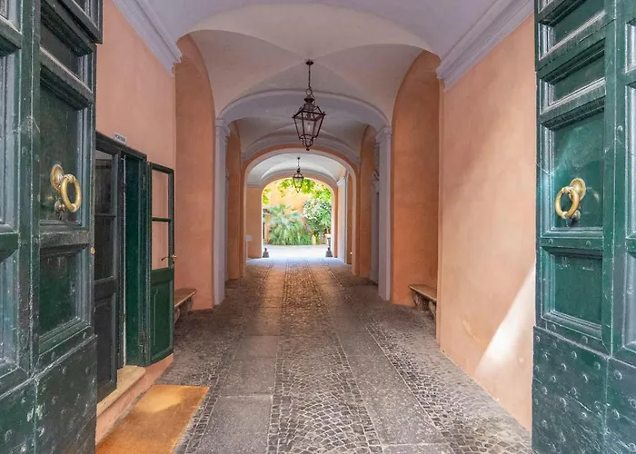 La Casa D'argento Rom